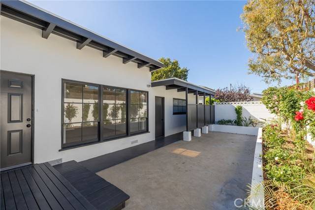 Manhattan Beach, CA 90266,3516 Elm Avenue