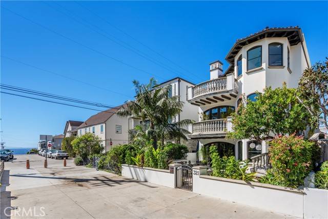 Manhattan Beach, CA 90266,321 9th Street