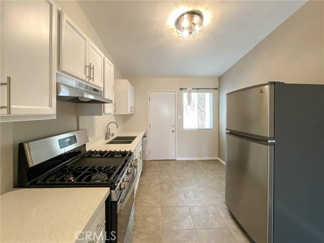 Redondo Beach, CA 90278,2204 Carnegie Lane