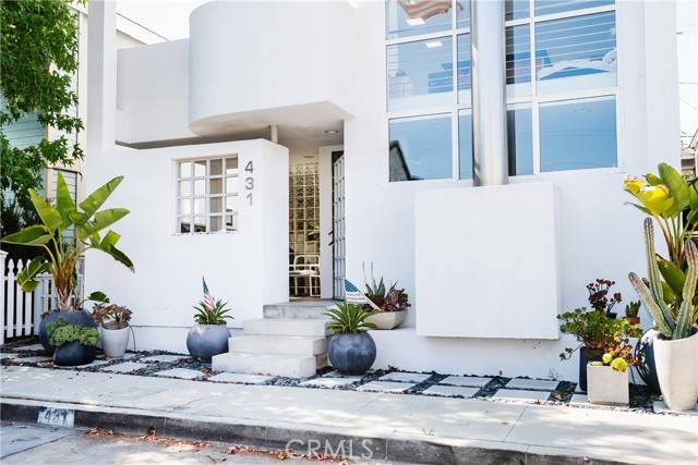 Hermosa Beach, CA 90254,431 30th Street