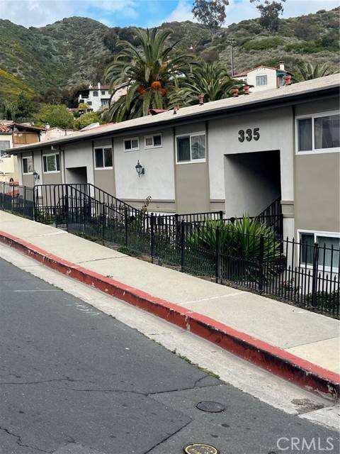 Avalon, CA 90704,335 Whittley Avenue #10
