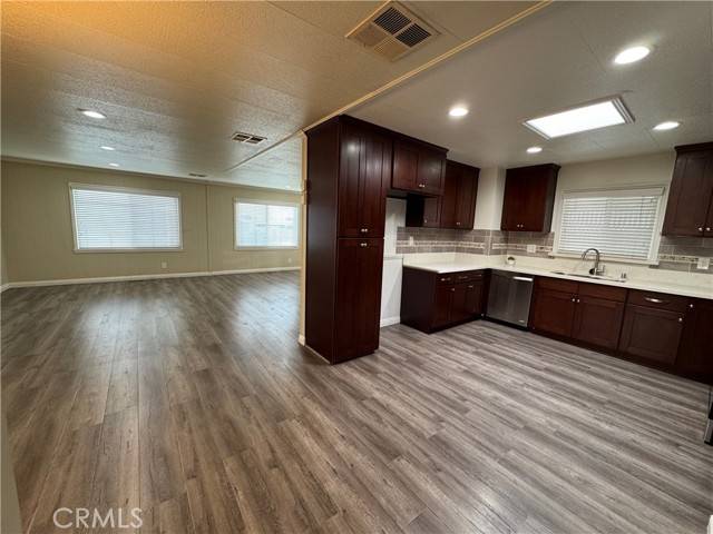 Harbor City (los Angeles), CA 90710,1065 W Lomita Blvd #41 #41