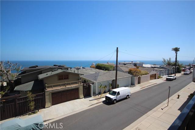 San Pedro (los Angeles), CA 90731,4041 Bluff Place #2