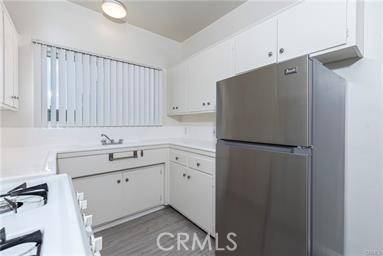Redondo Beach, CA 90278,2312 Vanderbilt Lane #3