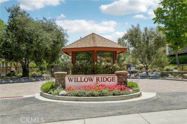 Signal Hill, CA 90755,2506 E Willow Street #302