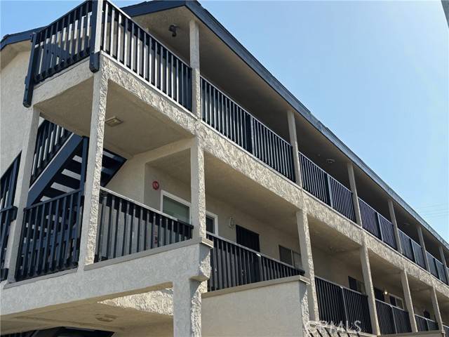 Long Beach, CA 90804,1126 Raymond Avenue