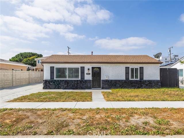 Hawthorne, CA 90304,5512 W 117th Street