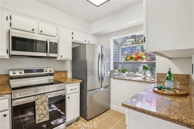 Wilmington (los Angeles), CA 90744,25447 Pine Creek Lane