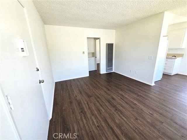 Glendale, CA 91204,123 W Lomita Avenue #11
