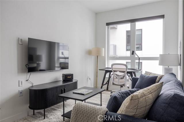 San Pedro (los Angeles), CA 90731,551 S Harbor #416
