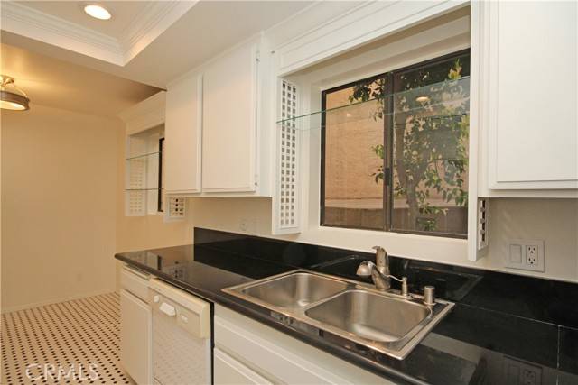Rancho Palos Verdes, CA 90275,28603 Vista Madera