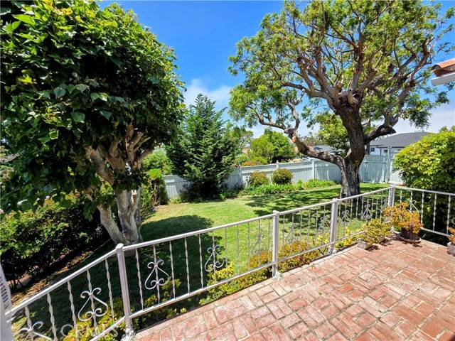 Redondo Beach, CA 90277,319 Paseo De Gracia