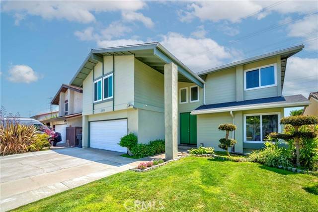 Torrance, CA 90504,2406 Descanso Way