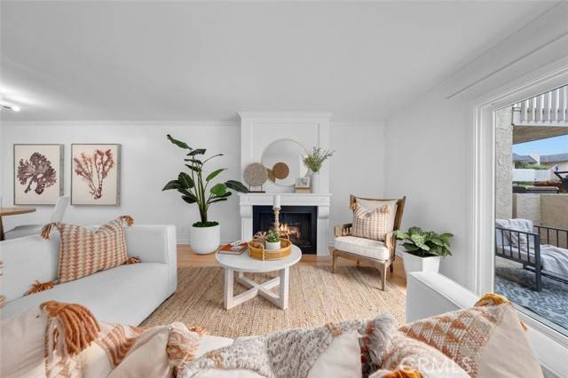 Redondo Beach, CA 90277,1200 Opal Street #7