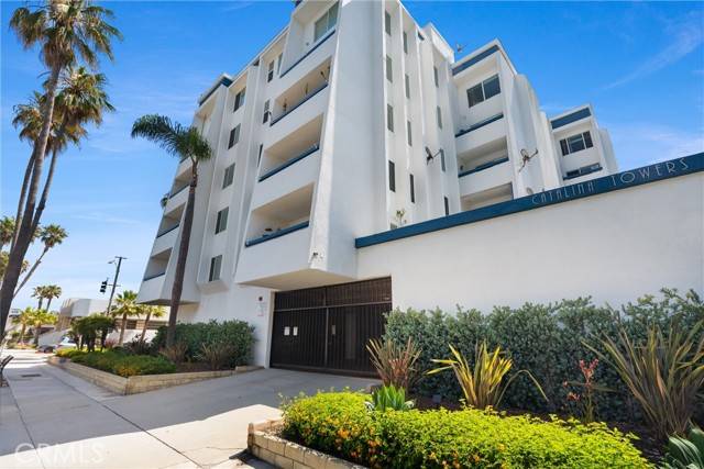 Redondo Beach, CA 90277,200 S Catalina Avenue #102