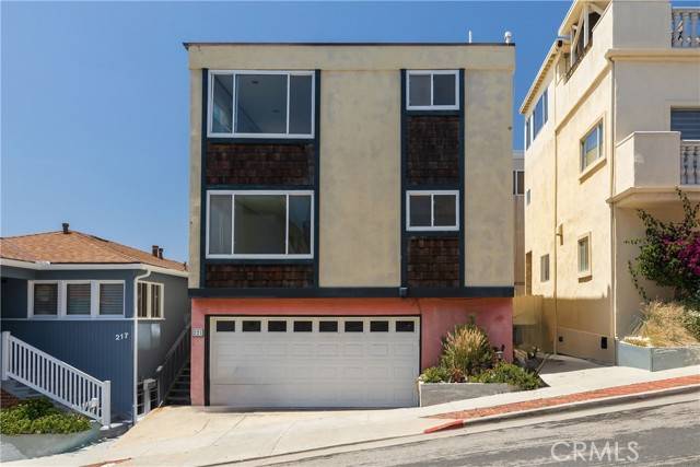 Manhattan Beach, CA 90266,221 23RD Street