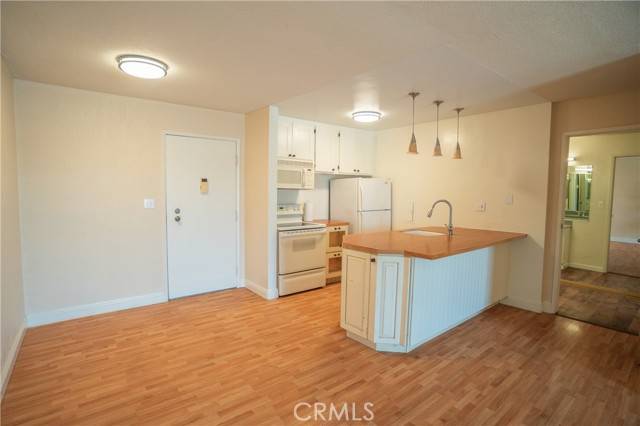 Long Beach, CA 90804,5585 E Pacific Coast #161