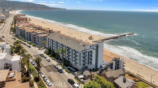 Redondo Beach, CA 90277,615 Esplanade #710