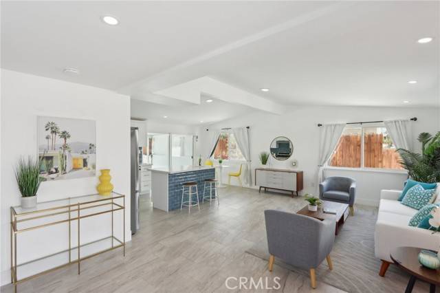 Palm Springs, CA 92262,845 W Gateway Drive