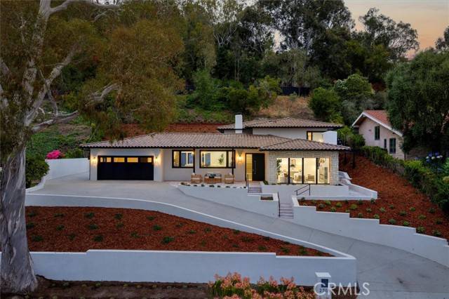 Palos Verdes Estates, CA 90274,2708 Via Elevado