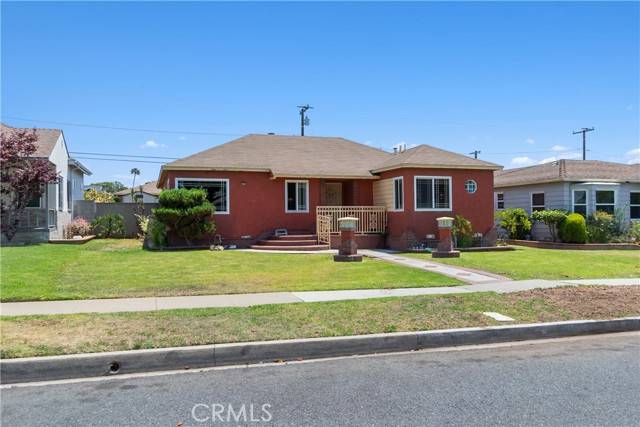 Inglewood, CA 90303,11028 Spinning Avenue