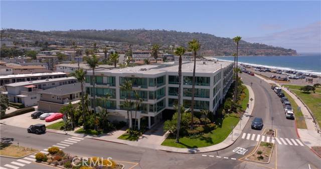 Redondo Beach, CA 90277,201 Calle Miramar #8