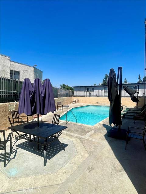 Van Nuys (los Angeles), CA 91406,8020 Langdon Avenue #208