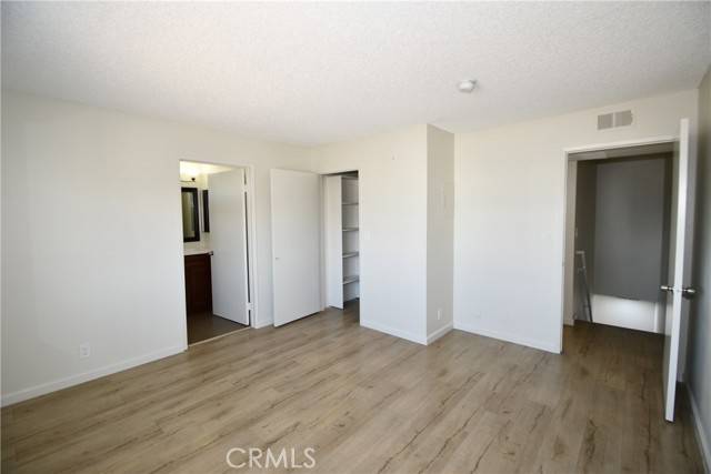 Los Angeles, CA 90066,11852 Washington Place #5