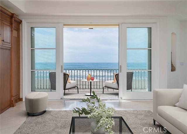 Manhattan Beach, CA 90266,2420 The Strand
