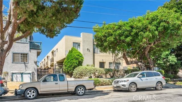 Inglewood, CA 90302,523 E Hazel Street