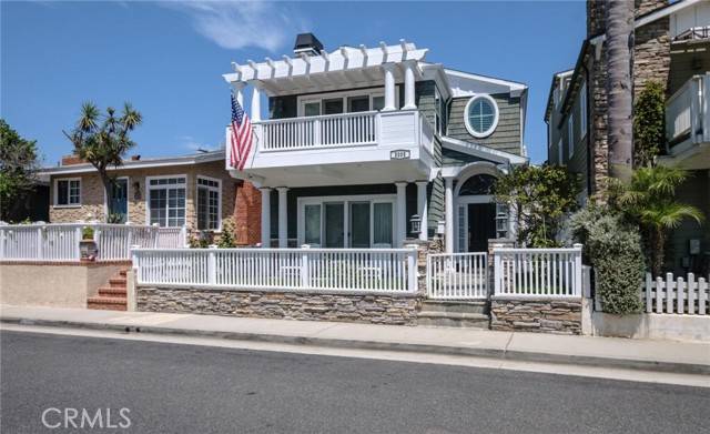 Hermosa Beach, CA 90254,3306 Highland Avenue