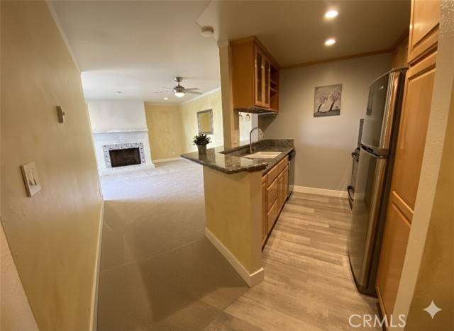 Redondo Beach, CA 90277,650 The Village #314
