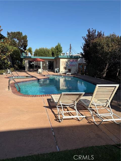 Lomita, CA 90717,26015 Narbonne Avenue
