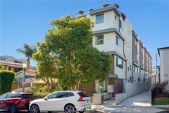 Los Angeles, CA 90019,5409 W Wilshire Vista