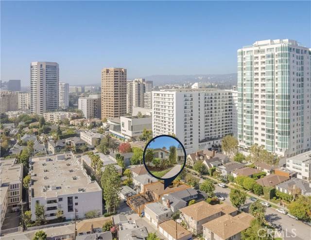 Los Angeles, CA 90024,10366 Ashton Avenue