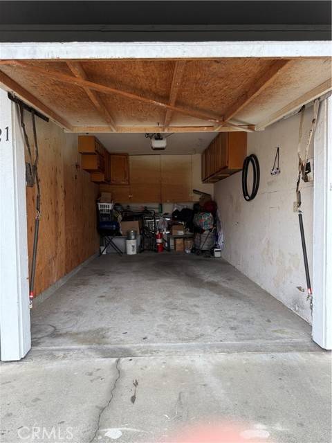 Azusa, CA 91702,824 N Pasadena