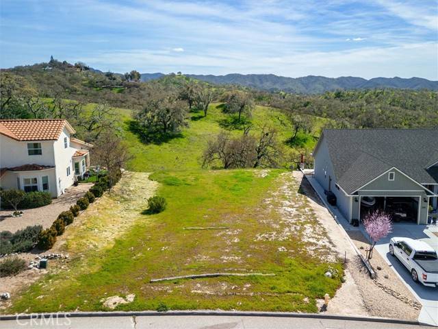 Paso Robles, CA 93446,2186 Holly Drive