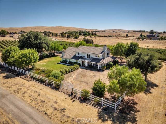 Paso Robles, CA 93446,5055 Rancho La Loma Linda Drive