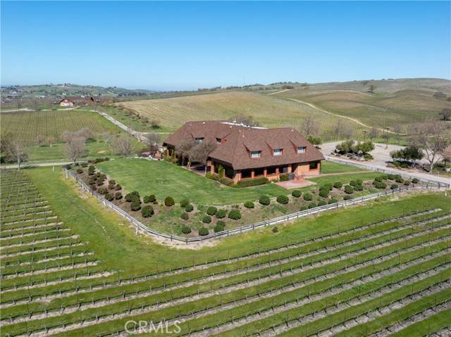 Paso Robles, CA 93446,5010 Gate 4 Rd.