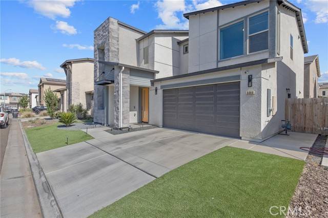 Visalia, CA 93277,3346 W Good Avenue