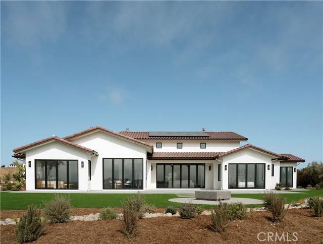 Arroyo Grande, CA 93420,467 Del Sur Drive