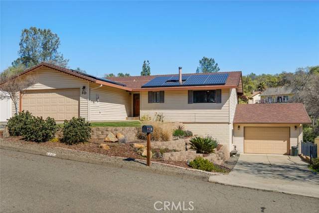 Oroville, CA 95966,10 Greenbrier Drive