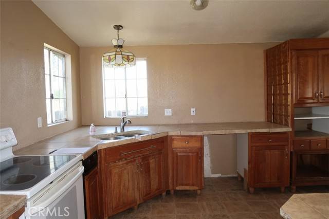 Corning, CA 96021,3716 Columbia Avenue