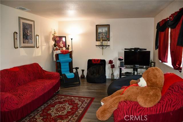 Corning, CA 96021,2098 North Street
