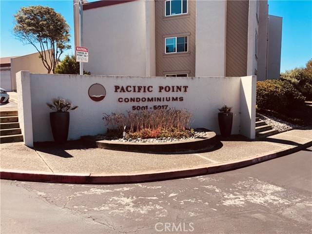 Pacifica, CA 94044,5015 Palmetto Avenue #1