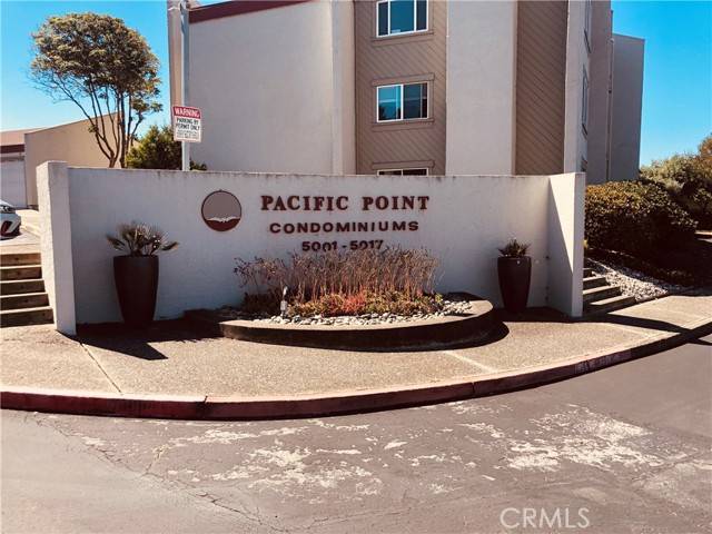 Pacifica, CA 94044,5015 Palmetto Avenue #1