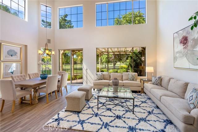 Valencia (santa Clarita), CA 91355,26801 Monet Lane