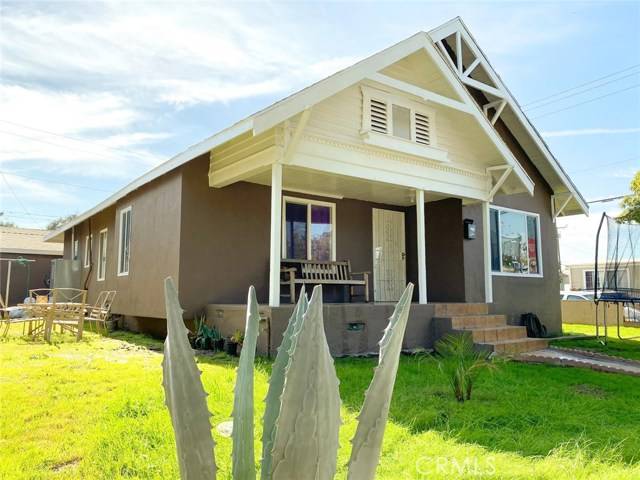 Paramount, CA 90723,6802 San Rafael Street