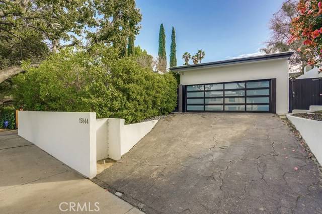 Encino (los Angeles), CA 91436,15844 Valley Vista Boulevard