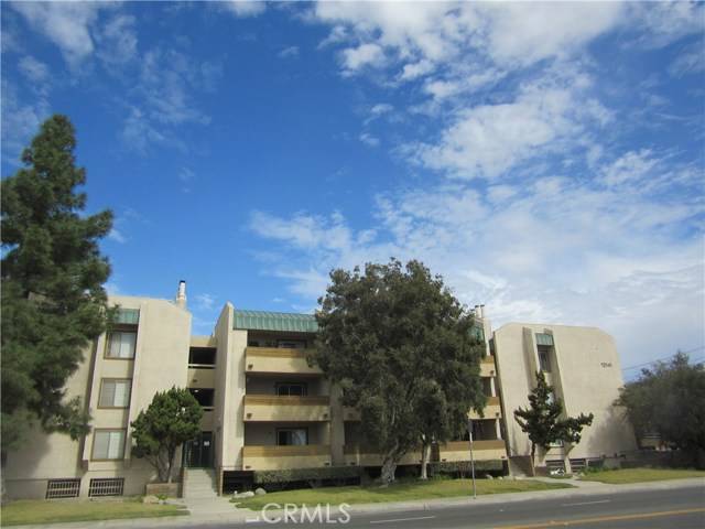 Lakewood, CA 90715,12141 Centralia Street #111